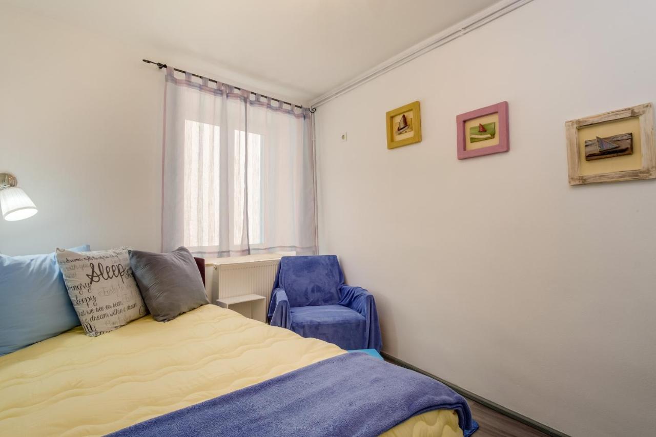 Apartments Kastel Veli Losinj Bagian luar foto
