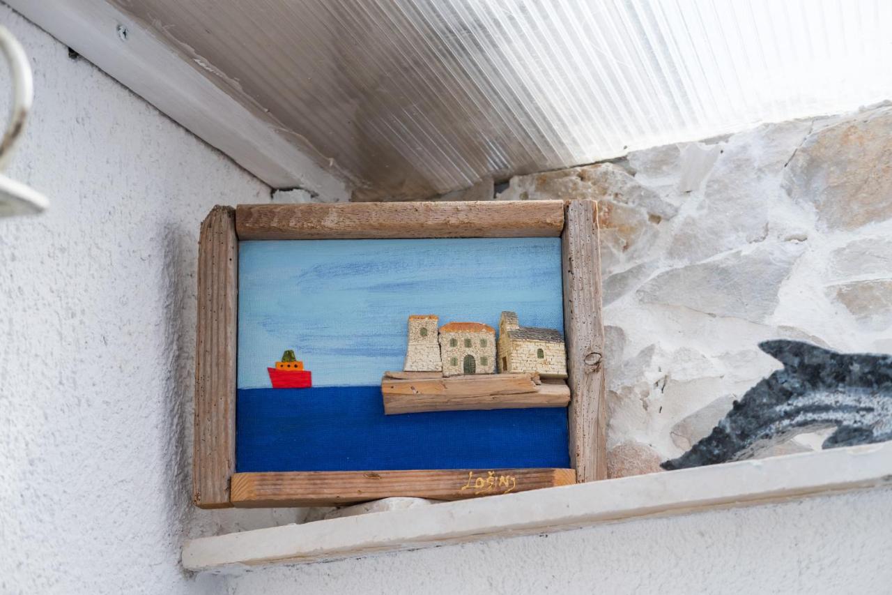 Apartments Kastel Veli Losinj Bagian luar foto